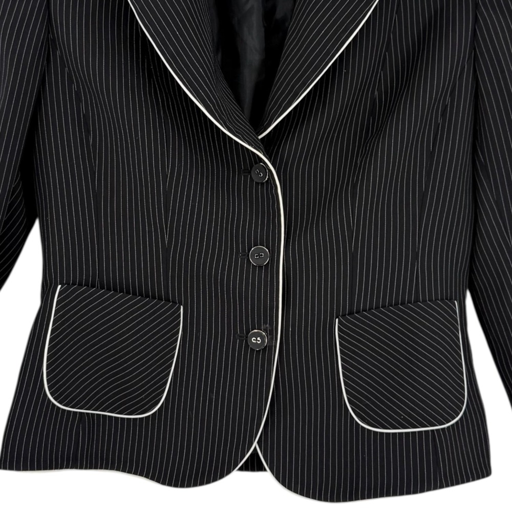 Tahari Women's Long Sleeve Full Lined  Pinstripe Black Blazer Jacket Size 6P - Picture 5 of 10